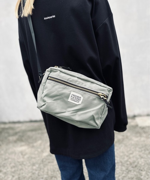 FREDRIK PACKERS（フレドリックパッカーズ） ショルダーバッグ バッグ