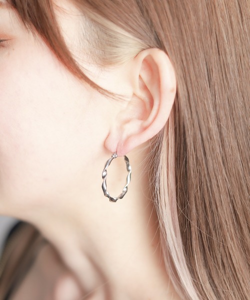 ARCHIVER ピアス 「76」Stainless Twist Ring Pierce 30mm-ツイスト