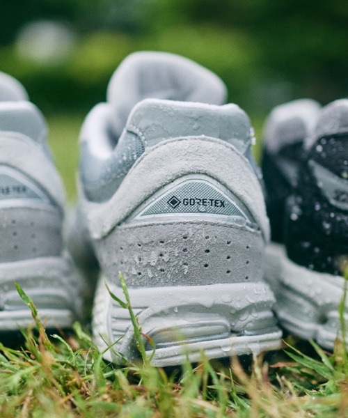 New Balance（ニューバランス） 防水 スニーカー M2002RXJ GRAY メンズ