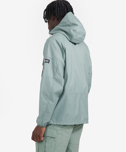 AIGLE（エーグル） ナイロンジャケット 超軽量 撥水 メッシュポケット