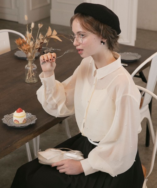 yori 22SS サラサラ襟付きブラウス　丸襟　パフスリーブ　ポリエステル sy24t0173.jpg