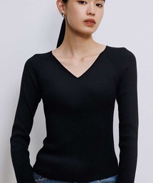新品未使用　ＯＵＲ　ＷＡＣＯＡＬ　カップインＶネックニット OUR WACOAL ニット セーター カップ付きVネックニット 長袖 レディース