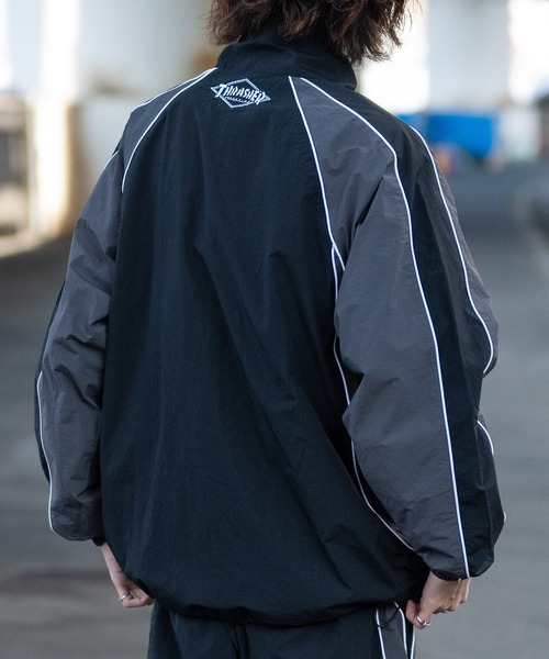 THRASHER ブラックナイロンジャケット THRASHER ナイロンジャケット 「THRASHER/スラッシャー