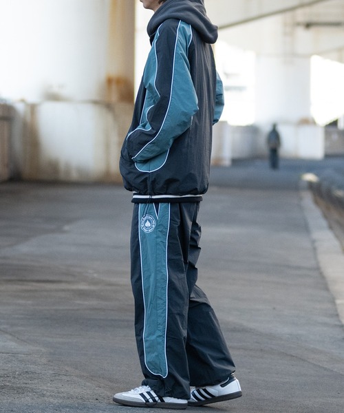 THRASHER（スラッシャー） ナイロンジャケット 「at」「THRASHER