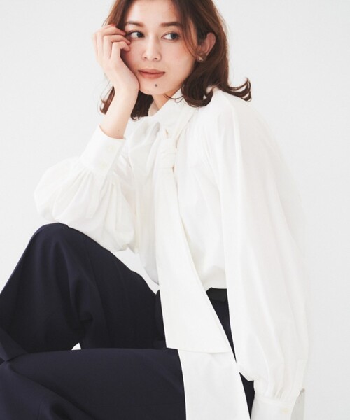 UNTITLED（アンタイトル） ブラウス シャツ 「通勤」ボウタイ付