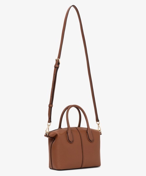新品タグ付 マイケルコース HYDE ぺブル サッチェル スモール ブラック MICHAEL KORS（マイケルコース）の「HYDE ぺブル サッチェル