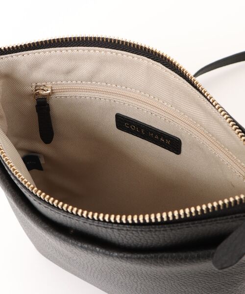 COLE HAAN（コールハーン） ショルダーバッグ バッグ エミリーレザー