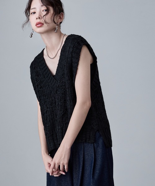 etoll.（エトル） ニット セーター ロービングヤーンVネックニット