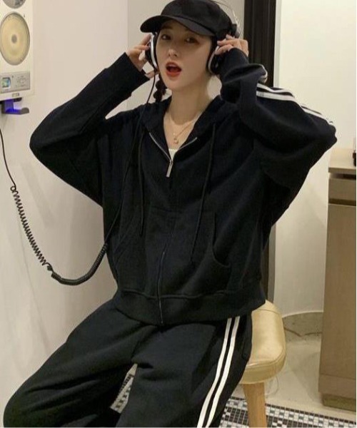 美品☆LUXEAKMPLUS☆ゴルフサイドラインジャージージップパーカー L 黒 ジャージ 「25年秋冬新作」サイドラインZIPパーカー×サイドライン