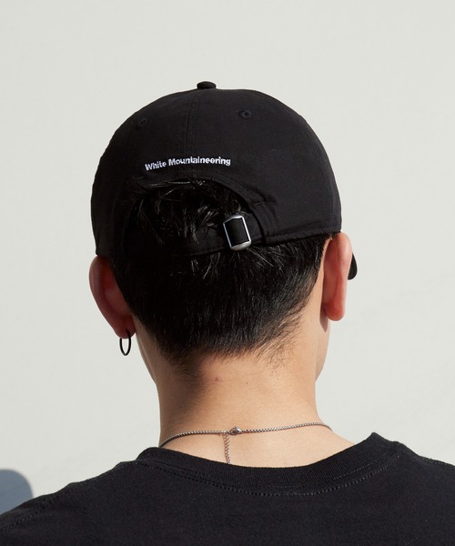 White Mountaineering キャップ ブラック 希少品 新品同様！ WHITE MOUNTAINEERING（ホワイトマウンテニアリング） ニューエラ