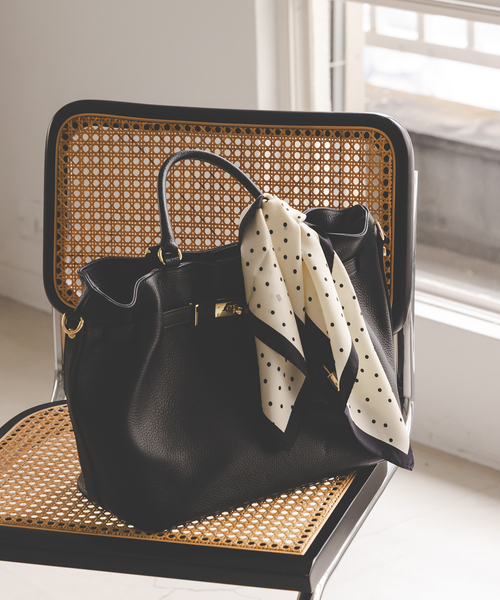 美品 MILOS ミロス ヒネリミドルバッグ 金具付きトート 2way MILOS（ミロス） トートバッグ 「WEB・なんば店限定追加」MILOS/ミロス