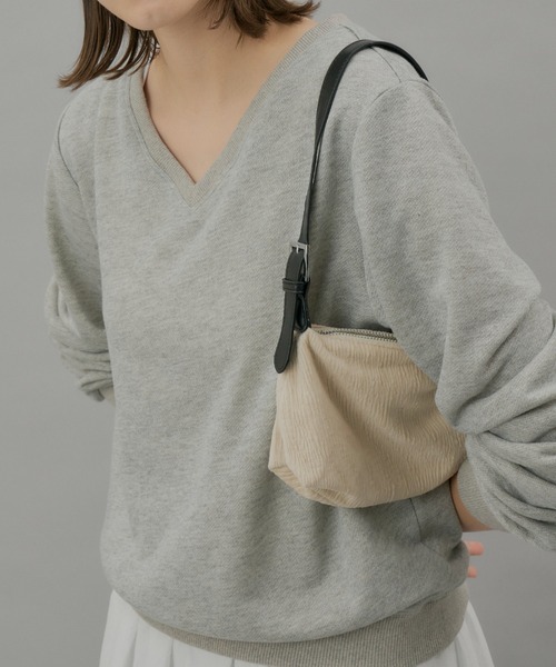 トレーナー スウェット loose v-neck sweatshirt / ルーズVネックスウェットシャツ レディース GIUNON トレーナー スウェット loose v-neck sweatshirt