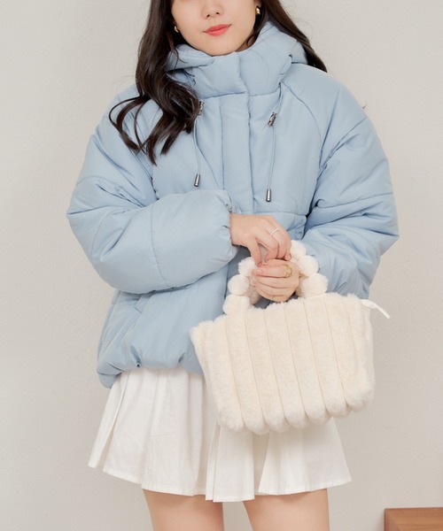 週末セール❗️新品 マンシングウェア防風 ダウンブルゾン レディース水色 ドットM 新品 マンシングウェア防風 ダウンブルゾン レディース 水色 ドット柄 M