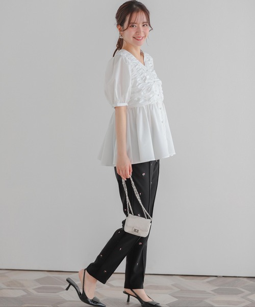 Fit more（フィットモア） ブラウス シャツ ギャザーパフスリーブ