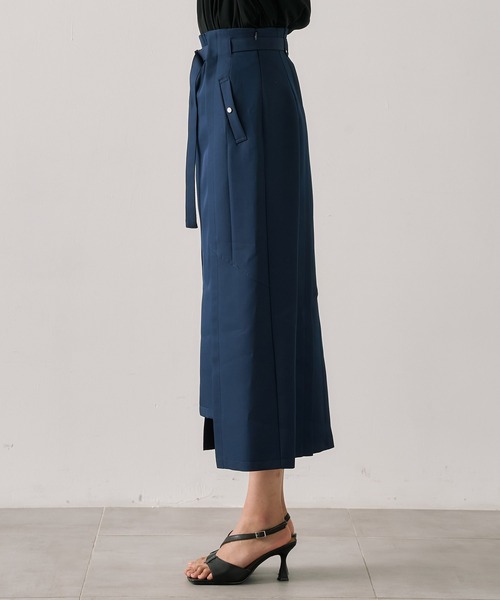 UNITED TOKYO タックゴムウエストタイトスカート　navy UNITED TOKYO（ユナイテッドトウキョウ） スカート 「残りわずか