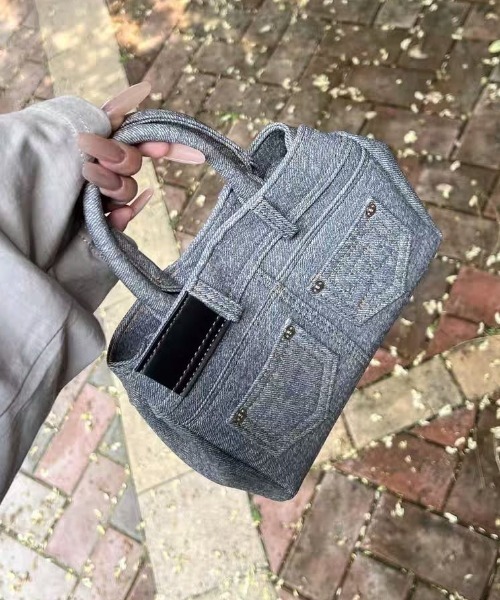 DIAVEL ハンドバッグ Y2Kデニムライク防水2WAYバッグ｜夏のビーチもOK