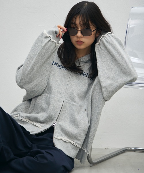 UNDERSTATEMENTs パーカー 「ユニセックス」ポイントダメージリベット