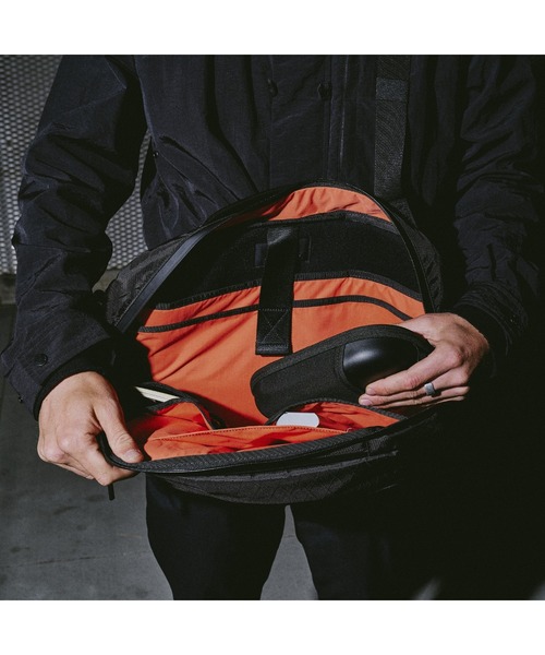 【新品未使用】AER Travel Sling 2 X-Pac ショルダーバッグ Travel Sling 2 X-Pac | Aer ｜ エアー公式通販サイト