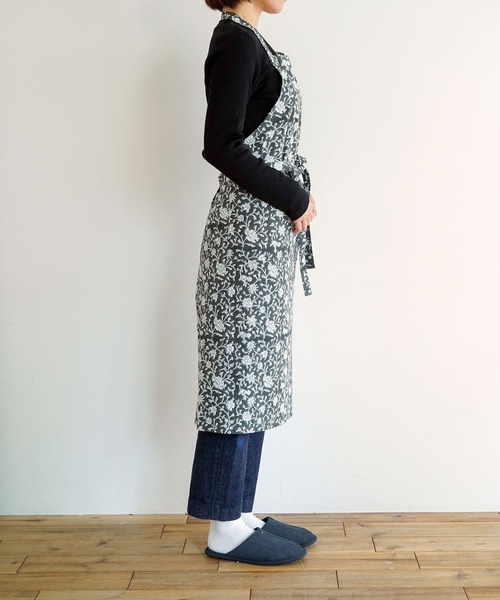 TIMELESS COMFORT（タイムレスコンフォート） エプロン Sankara