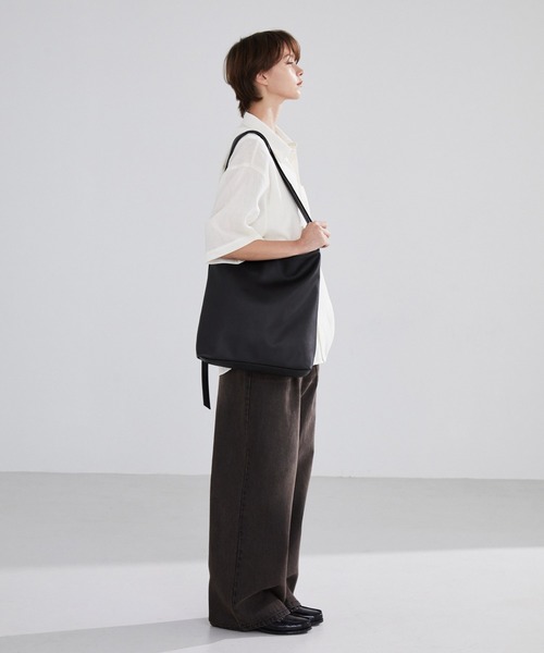 [人気正規品] SQUARE LINE★ALF SHOULDER BAG★ショルダーバッグ Squareline ALF Bag (3 COLOR) (SQUARELINE/ショルダーバッグ
