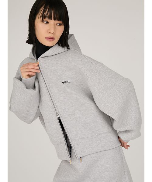 エミ emmi×PlaX TM フードパーカー emmi emmi×PlaX（TM）フード