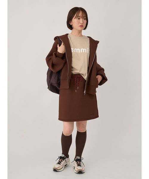 emmi パーカー emmiロゴジップアップダンボールフーディ