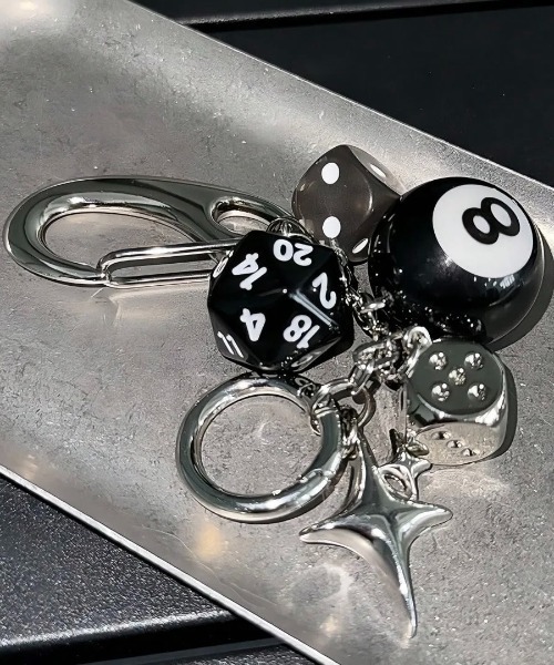 ALMO キーホルダー セット Y2K ストリート系 サイコロ オシャレ(BDS