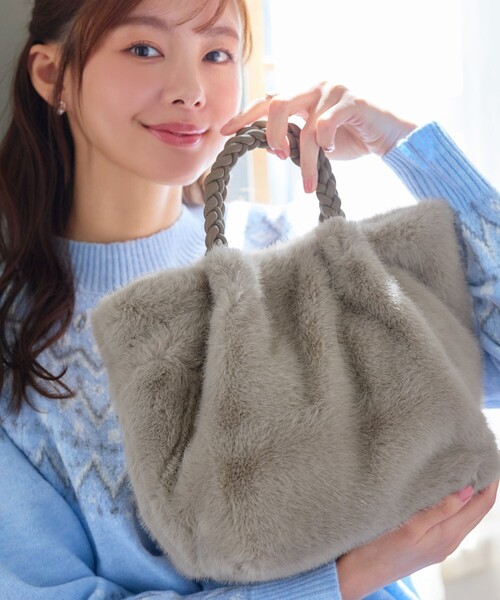 Tiaclasse ハンドバッグ 三つ編みハンドルファーバッグ : ZOZOTOWN