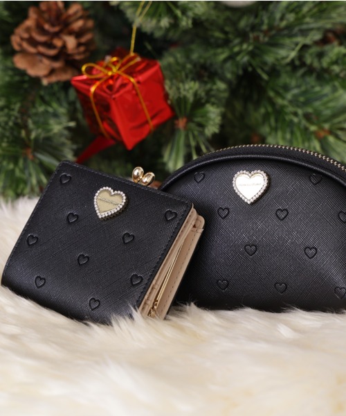 ジル バイ ジルスチュアート JILL by JILLSTUART 折財布 財布 3つ折り エンボスハートがま口ウォレット レディース ブランド 正規品 新品 ギフト プレゼント 人気 おすすめ 誕生日 記念日 クリスマス 送料無料 ラッピング無料 JILL by JILL STUART（ジルバイジルスチュアート） 財布 エンボス