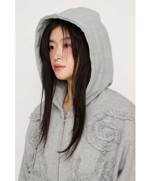 SLY（スライ） パーカー FRILL ZIP UP HOODIE フリルジップアップ