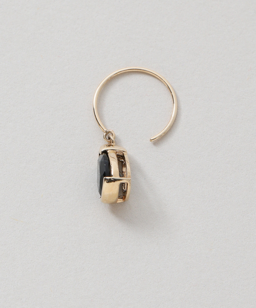 ピアス ペアシェイプオニキスフープピアス K10（両耳） レディースの画像