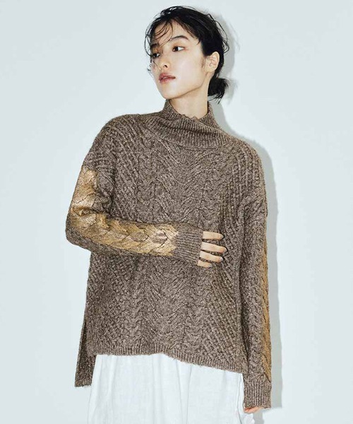 ニット セーター ＭＥＤＥ１９Ｆ　フォイルプリントタートルアランニット レディース