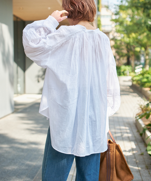 トップス ne Quittez pas Cotton Linen Lace Blouse ne Quittez pas(ヌキテパ)のCOTTON LINEN LACE BLOUSE通販 | LEE