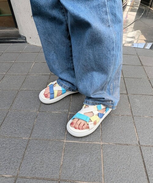 CAMPERのサンダル SUMMER RECOMMEND <br>秋まで使える万能アイテム | Topics