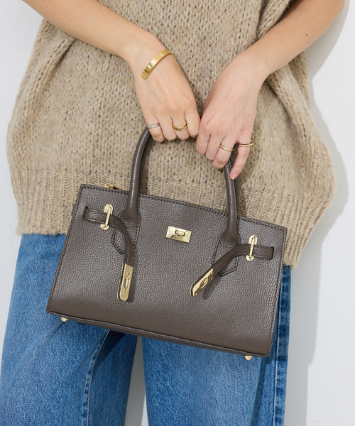 AULENTTI（オウレンティ） ショルダーバッグ バッグ レザーショルダー