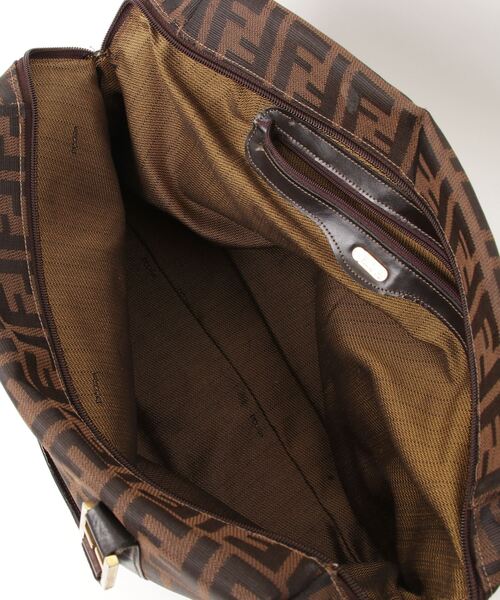FENDI ボストンバッグ 特大 ズッカ キャンバス　レザー ブラウン 大容量 FENDI（フェンディ） ボストンバッグ - ブラウン レディース