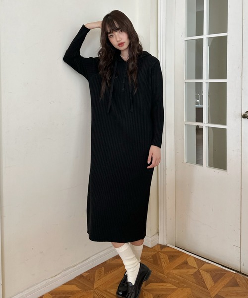 ワンピース 「Good Riddance」フード付き Iライン ヘンリーネック リブ