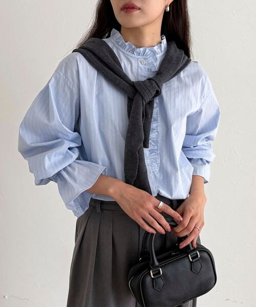 fredy emue フレディエミュ リネンスキッパーフリル袖ブラウス ネイビー fredy - fredy emue フレディエミュ リネン スキッパーフリル ブラウス