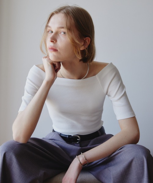 Aunt Marie's tシャツ カップ付きオフショルリブハーフスリーブ