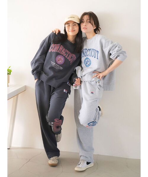 ブラックジャージとグレーのスウェットパンツセット スウェットパンツ ジャージ NUTMEG別注 ロゴデザインスウェット