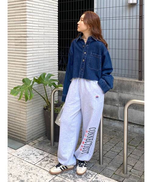 chimmy様 C5071 スウェット×ロゴカットソー×パンツコーデ chimmy様 C5071 スウェット×ロゴカットソー×パンツコーデ chimmy様