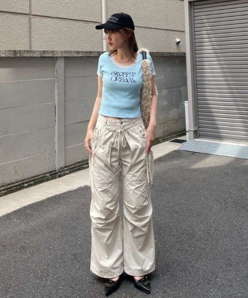 売れ筋商品|||イーブン アンド オド Tシャツ レディース トップス Top - delft Tシャツの人気ランキング｜レディースファッション通販のCAN