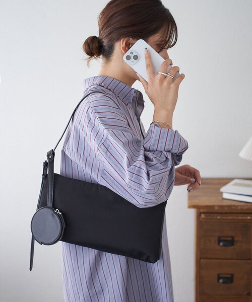 Discoat（ディスコート） ショルダーバッグ バッグ ポーチ付きフラット