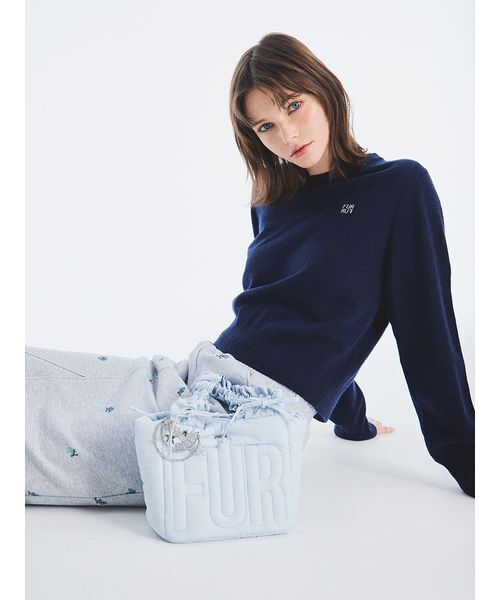 FURFUR（ファーファー） ニット セーター ロゴ刺繍クルーネック