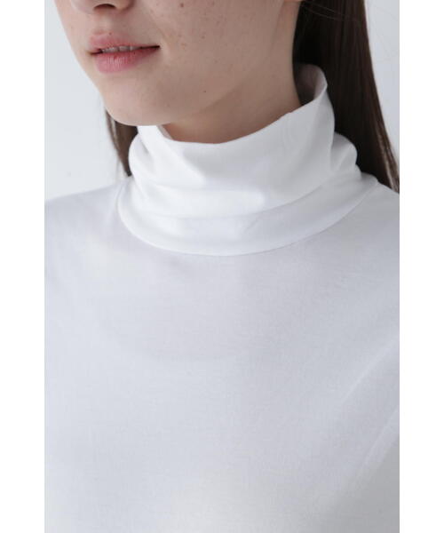 human woman（ヒューマンウーマン） 長袖カットソー MEDIUM ホワイト系