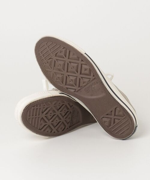 「MADISON BLUE」 ローカットスニーカー「CONVERSEコラボ」 24cm ベージュ レディースの画像