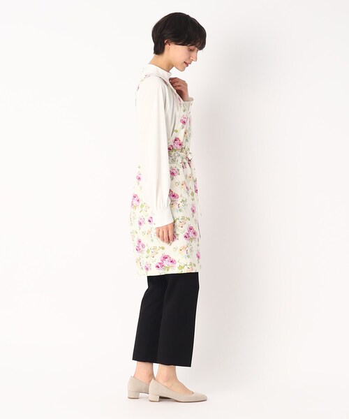 LAURA ASHLEY（ローラアシュレイ） エプロン クチュール ローズ柄