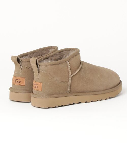 新品未使用　UGG ムートンブーツ 7号 UGG Australia（アグオーストラリア） 「UGG」 ムートンブーツ 7(24