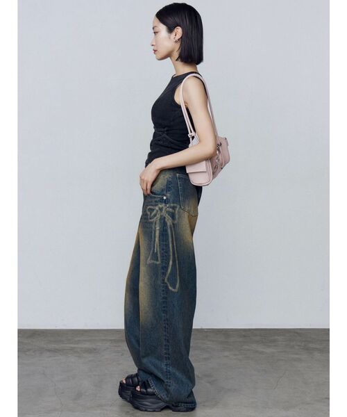 EMODA グラフィックルーズジーンズ　ブルー　Sサイズ グラフィックルーズジーンズ[品番：MKSW0062143]｜EMODA（エモダ