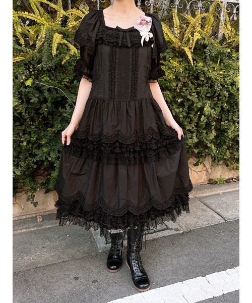 美品✨近年物✨ピンクハウス　リボン ティアード ノースリーブチュニック ブラック 美品✨近年物✨ピンクハウスリボン ティアード ノースリーブ